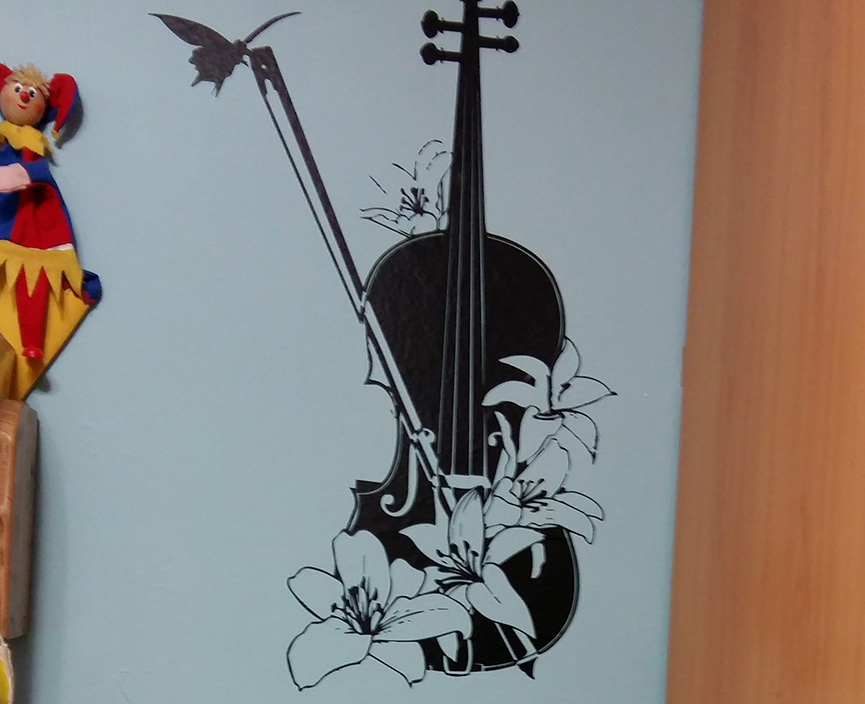 Vinilo decorativo de pared: violín.